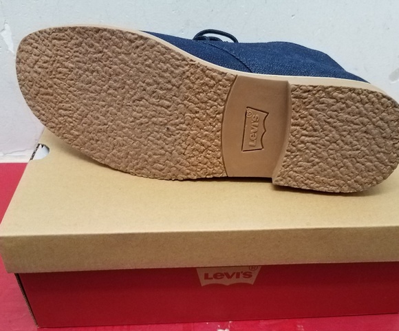 Shoes - Picture 4 of 4